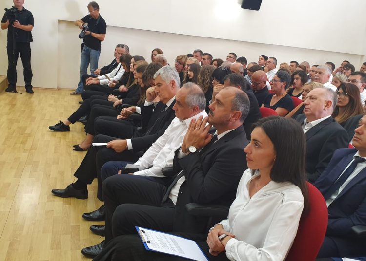 Održana komemoracija za Zdravka Bešlića