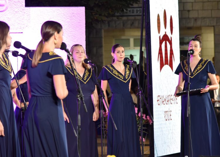 Ženska klapa Orca iz Splita slavila u Posušju!