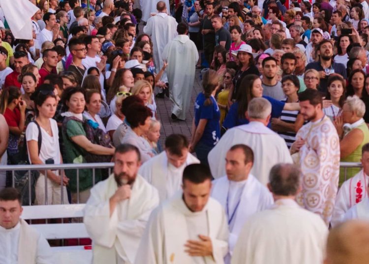 Nadbiskup Hoser: Još jedan dan Festivala mladih potvrdio ono što je Međugorje
