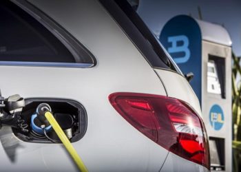 Mercedes-Benz elektrificira kompaktnu ponudu. Stižu A 250e i B 250e