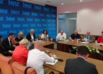 Predsjedništvo HDZ-a BiH: Žurno formirati novu vlast i izmjeniti Izborni zakon