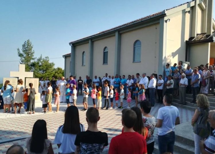 Tradicionalno okupljanje Rujana i njihovih gostiju (FOTO)