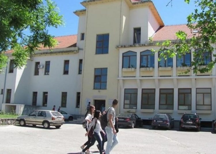 Gimnazija Ljubuški: Radi se na uređenju prizemlja, škola dobila i novo grijanje