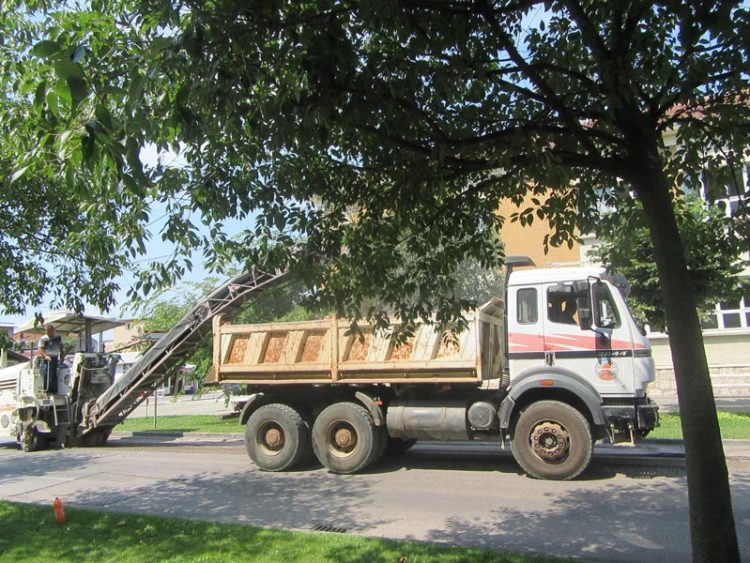 Ljubuški: Zbog radova obustava prometa u dijelu ulice Hrvatskih branitelja