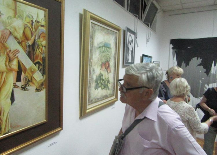 Otvorena skupna izložba slika ljubuških slikara