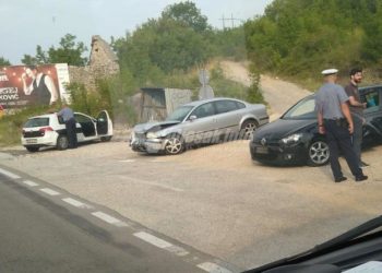 Sudar tri automobila na vrhu Žovnice jutros prouzročio velike kolone