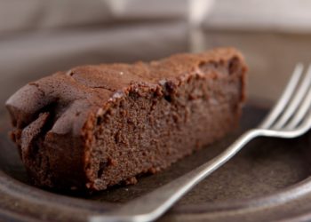 Čokoladna torta bez brašna: Recept stvoren za početnike u kuhinji