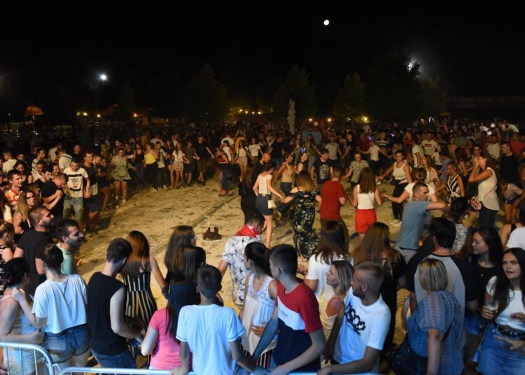 „Blatničke note dobrote“ održane uz tisuće posjetitelja iz BiH, Hrvatske i dijaspore