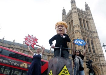 Velika Britanija: Johnson izgubio većinu u parlamentu