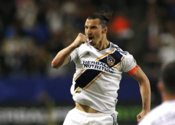 Neuništivi Ibrahimović postigao hat-trick u visokoj 7:2 pobjedi i poveo Galaxy prema doigravanju