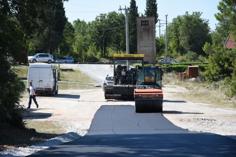 Čitluk: Općina nastavila s realizacijom infrastrukturnih projekata