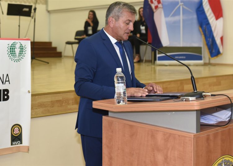 Čović: Herceg-Bosna nije takozvana i nemojmo se opterećivati kada je oni tako zovu