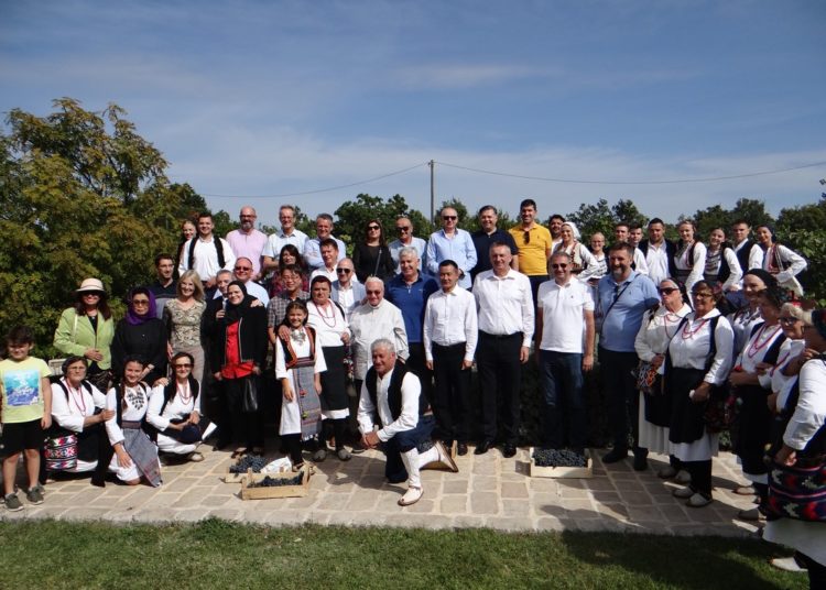 Druženje članova diplomatskog zbora s dužnosnicima Bosne i Hercegovine u Čitluku