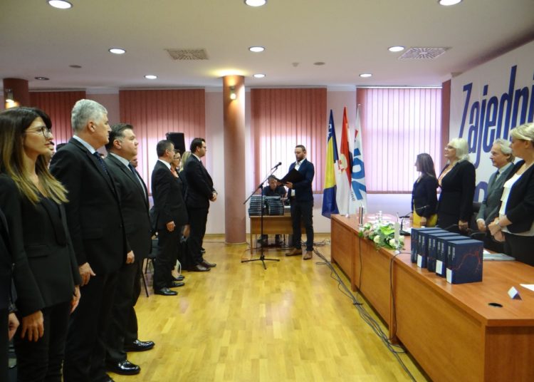 Održana promocija VIII. generacije Političke akademije HDZ-a BiH