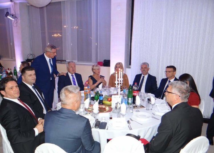 Održana sedma večer Hercegovine u Posavini: Neraskidivo zajedništvo se nastavlja