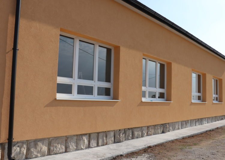 Široki Brijeg: Obnova područne škole Donji Crnač