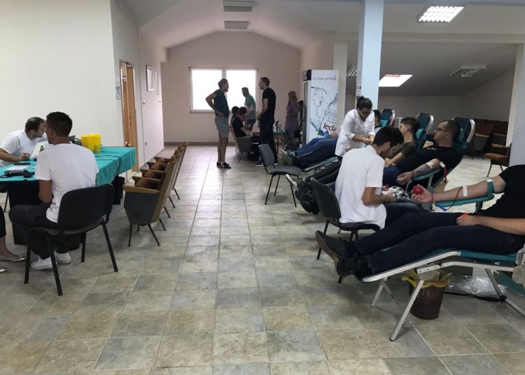 Široki Brijeg: Na Uzarićima prikupljeno 38 doza krvi