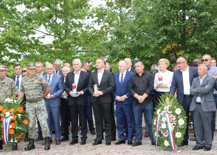 Obilježena 26. obljetnica stradanja Hrvata u Uzdolu