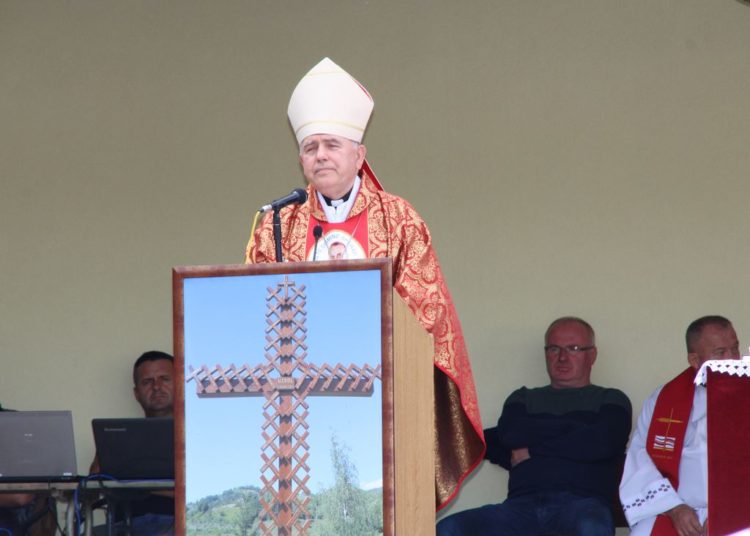 Obilježena 26. obljetnica stradanja Hrvata u Uzdolu