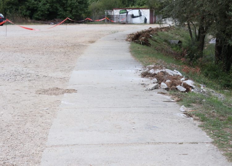 Široki Brijeg: Gradi se parking, kružni tok i nogostupi!