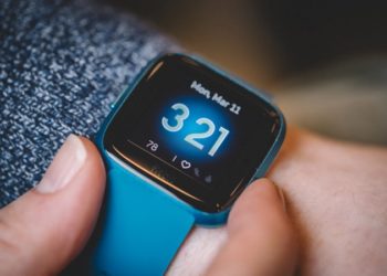 Razmišljaju li o “ubojici Appleova sata”? Google bi mogao kupiti Fitbit