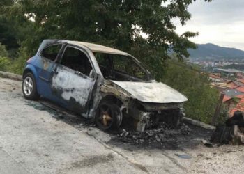 Zapaljen automobil pripadnice Oružanih snaga koja je ranila muža