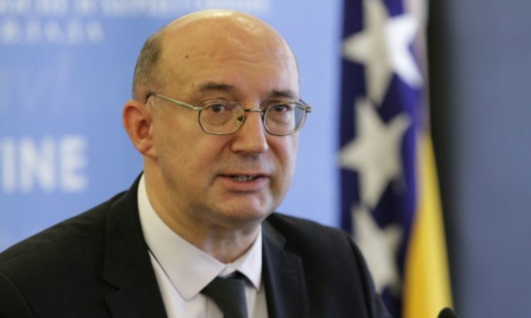 Drljača: Umirovljenici ne trebaju brinuti, mirovine mogu samo rasti