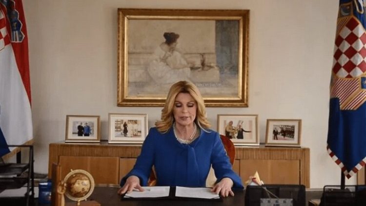 Pogledajte kako izgleda kada Grabar-Kitarović i Škoro čitaju Pipi Dugu Čarapu (VIDEO)