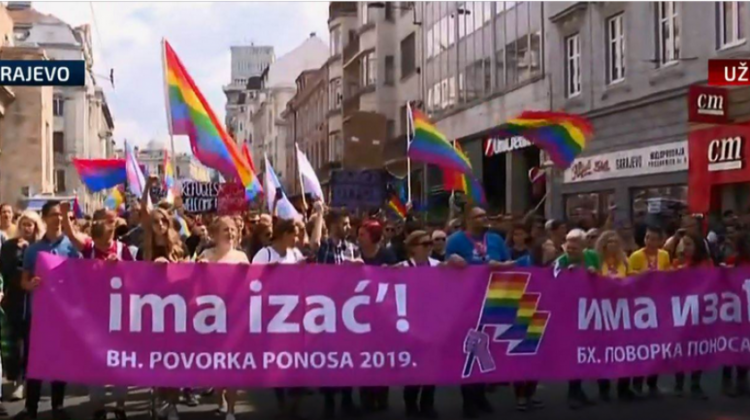 Krenula šetnja “Parade ponosa” u Sarajevu