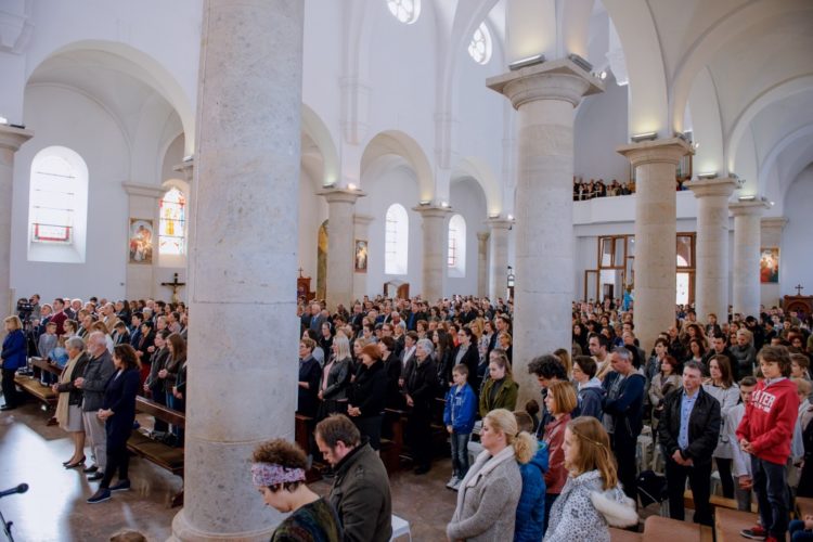 Kulturna baština: Franjevački samostan i crkva Uznesenja Blažene Djevice Marije na Širokom Brijegu