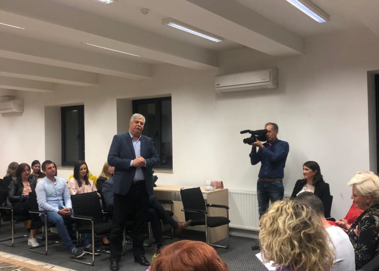 Široki Brijeg: Održana tribina „Žene su temelj društva“