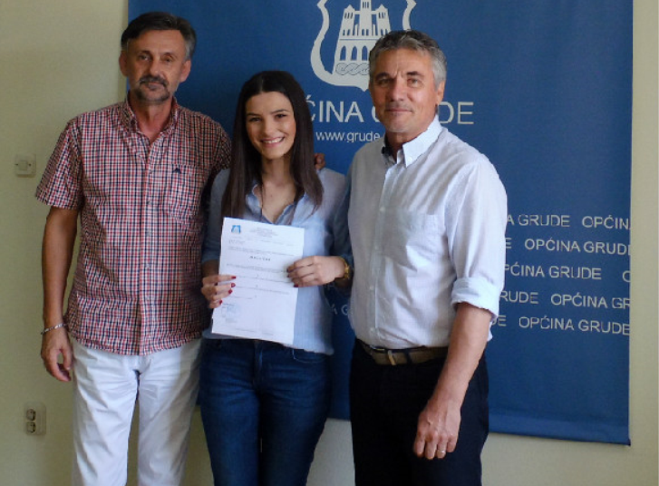 Sara Šimić: Bila je učenica generacije, ima i tri dekanove nagrade