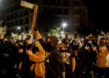 U Barceloni sukob ljevičarskih i desničarskih skupina