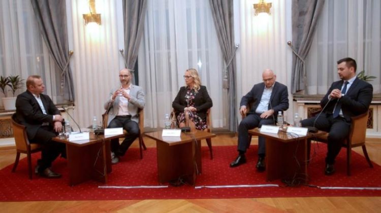 U Zagrebu održan okrugli stol o odnosima Hrvatske i BiH