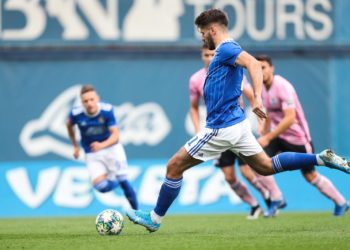 Dinamo iz penala pobijedio Slaven Belupo i zadržao priključak s Hajdukom