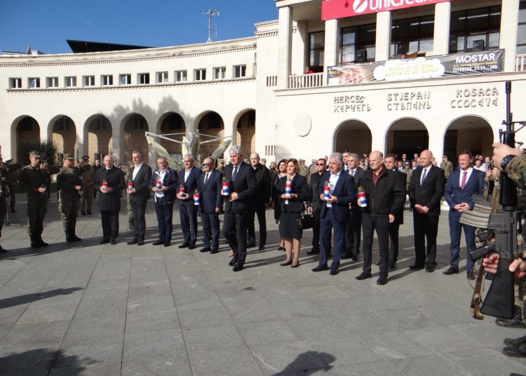 Izaslanstvo Hrvatskog narodnog sabora obilježilo blagdan Svih svetih i Dušni dan