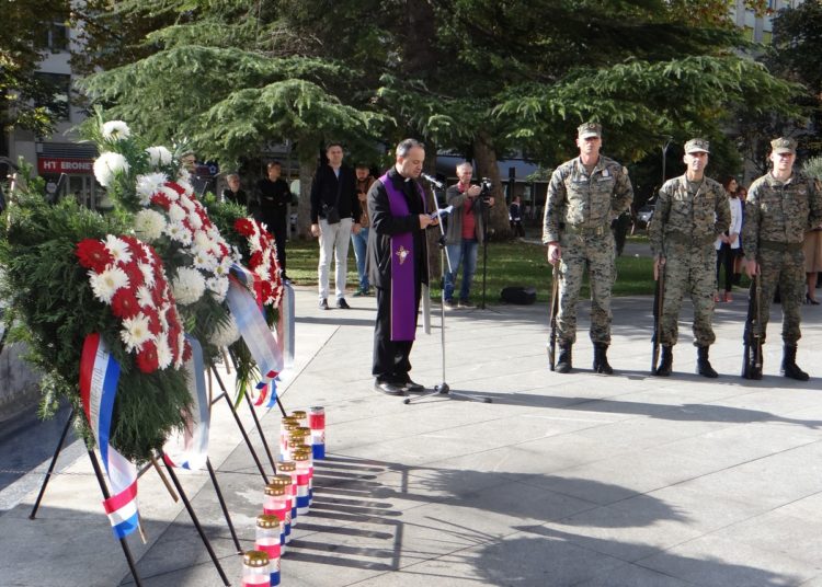 Izaslanstvo Hrvatskog narodnog sabora obilježilo blagdan Svih svetih i Dušni dan
