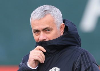 AS: Mourinho preuzima Real Madrid, već je dogovorio i pomoćnika