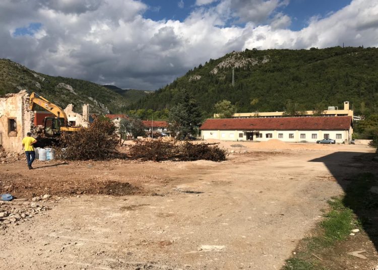Široki Brijeg: Radovi na parkingu kod Županije i oko Duhanske stanice