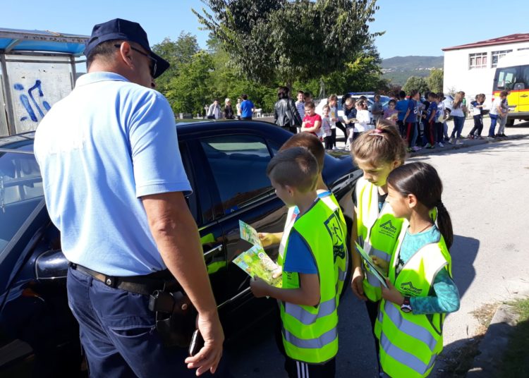 Akcija “Sigurno u prometu” na Trnu i Kočerinu (FOTOGALERIJA)