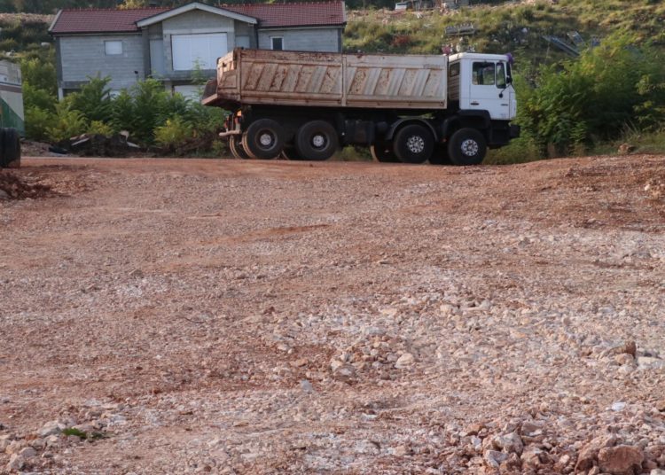 Široki Brijeg: Izgradnja lokalne ceste i vodovodne mreže u gospodarskoj zoni “Trn”