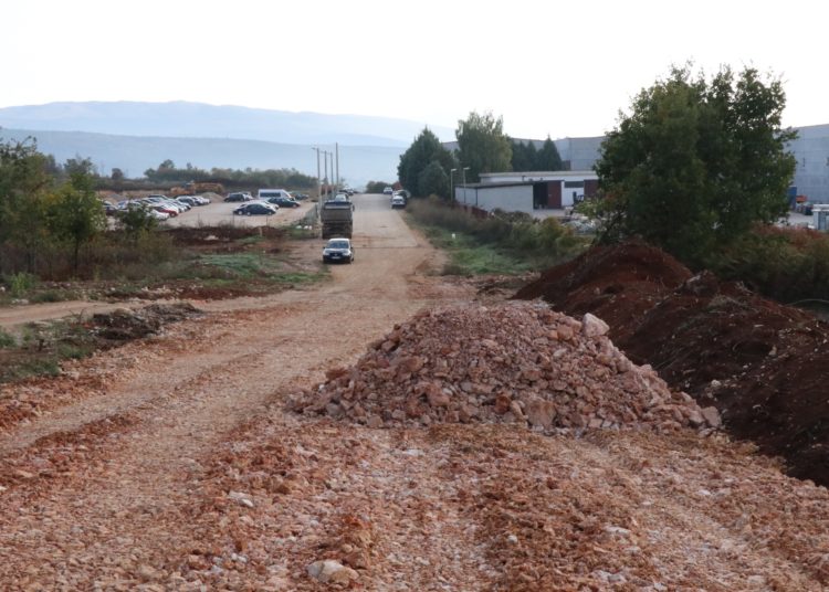 Široki Brijeg: Izgradnja lokalne ceste i vodovodne mreže u gospodarskoj zoni “Trn”