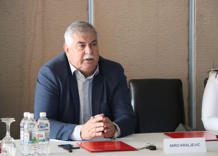 Široki Brijeg: Održan okrugli stol na temu „Tržište rada u odnosu na mlade“