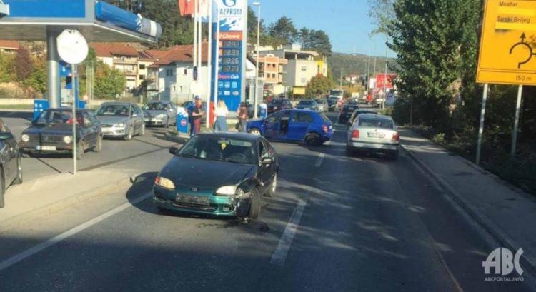 Široki Brijeg: Prometna nesreća na Trnu, nastala velika kolona