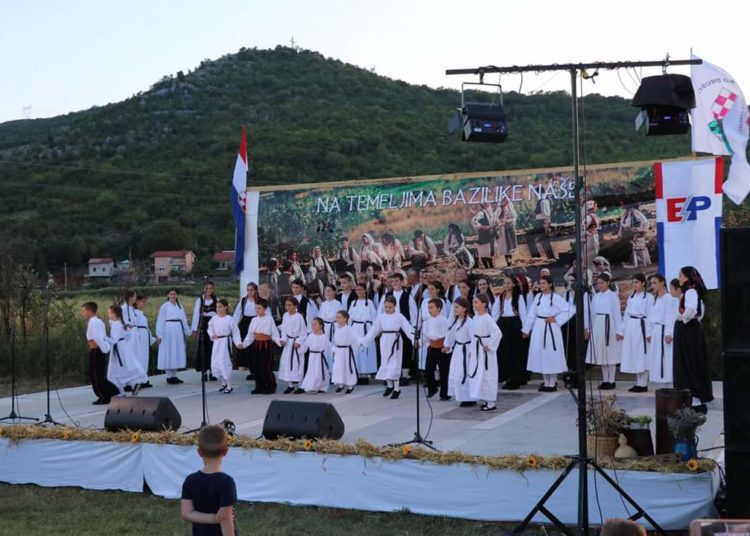 Kulturno – povijesna baština: Bazilika u Mokrom i „Mokriskik“