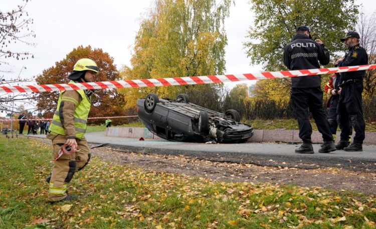 Oslo: Vozilom hitne zaletio se u grupu ljudi, više ranjenih