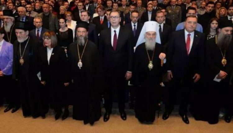 Srpska pravoslavna crkva odlikovala Vučića i Dodika