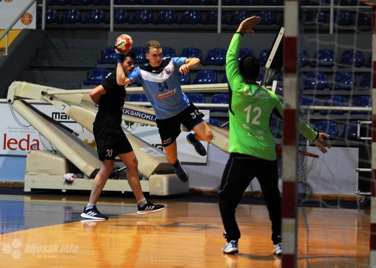 Široki ”vatreno krstio” Rvacku na Pecari