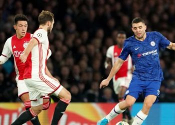 Ludnica u Londonu, preokret u Dortmundu