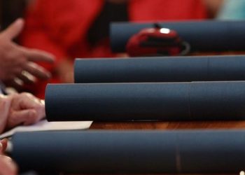 Otkrivene lažne diplome: Pogledajte u kojim poduzećima i ustanovama FBiH